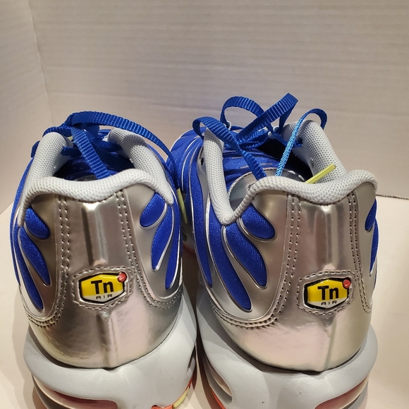 Nike Womens Air Max Plus Ultraman - Picture 5 of 5